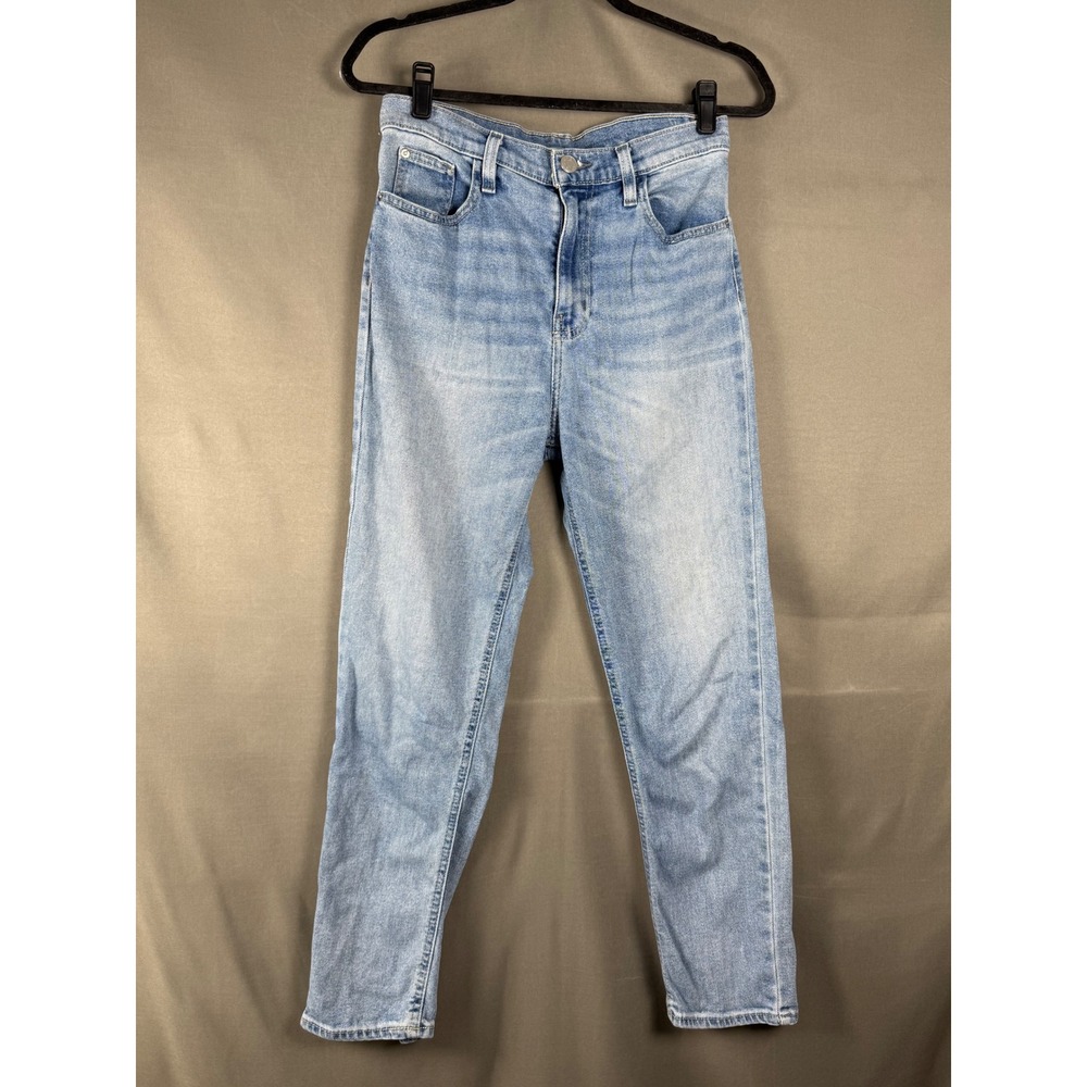 BDG Girlfriend Jeans Women 28W Light Blue High Rise Relaxed‎ Tapered Denim